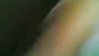 চিত্তাকর্ষক মহিলা চো ...