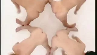 ল্যাটিন বোমাশেল জিভ  ...