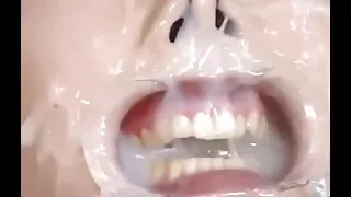 চটকদার জাপানি বাচ্চা ...