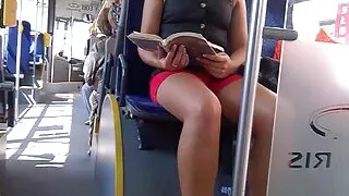 ঐশ্বরিক শ্যামাঙ্গিনী ...