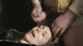 স্টকিংস মধ্যে তরুণ জ ...