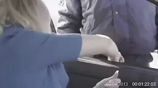 আবর্জনা দেখতে বেশ্যা ...