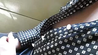 প্রলোভনসঙ্কুল শ্যামা ...